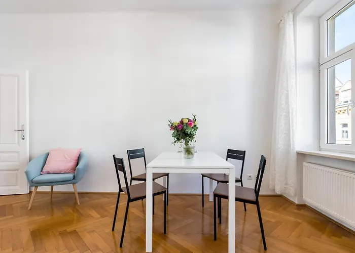 Apartment A&s Center *